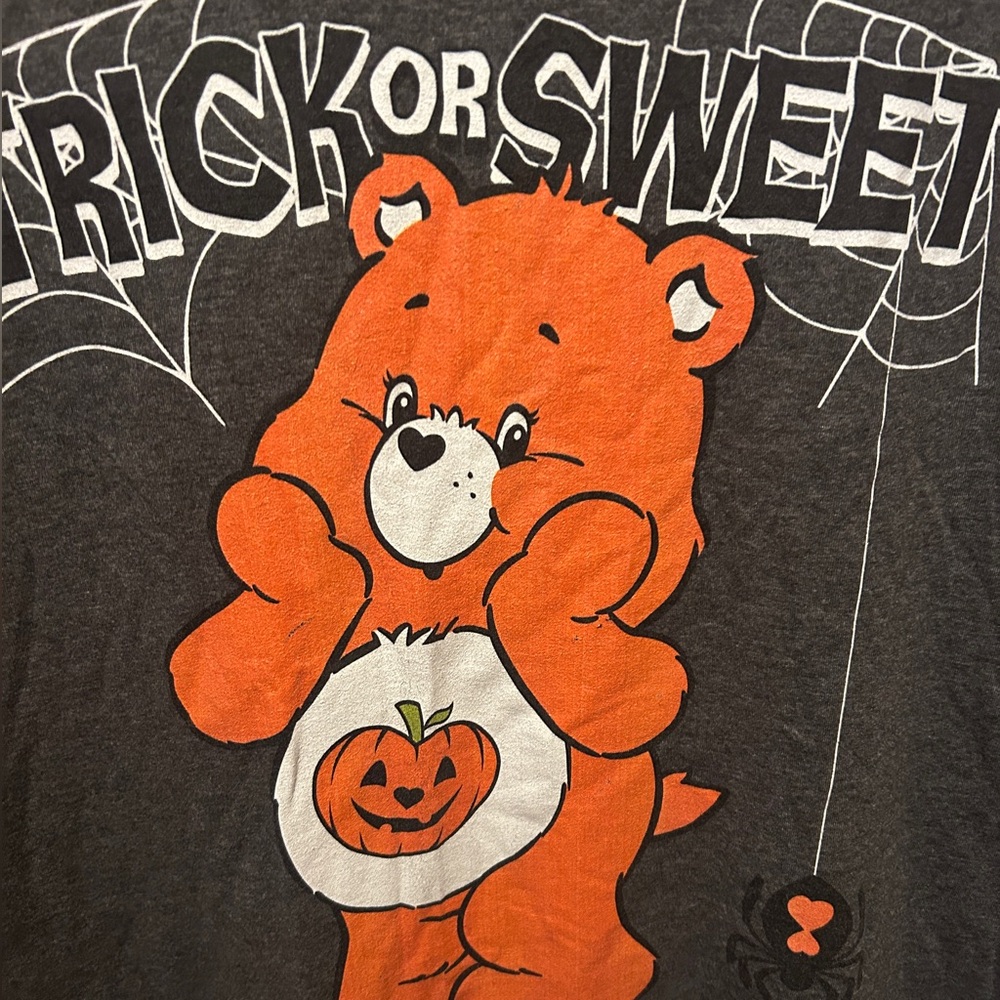 Care Bears Halloween Graphic Tee xl